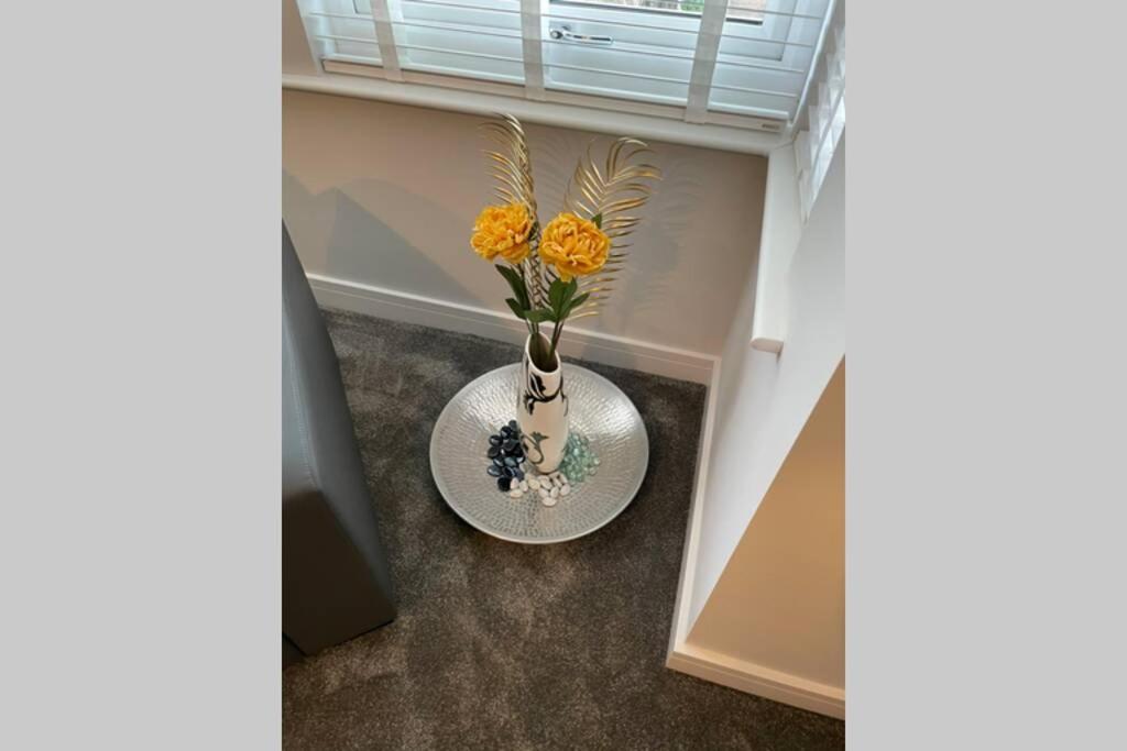 The Alvaros Apartment Southend-on-Sea Ngoại thất bức ảnh