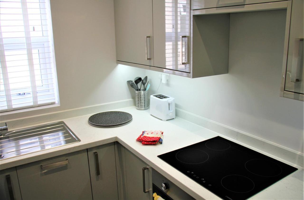 The Alvaros Apartment Southend-on-Sea Ngoại thất bức ảnh