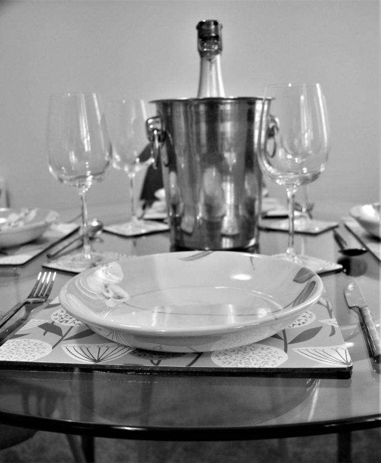 The Alvaros Apartment Southend-on-Sea Ngoại thất bức ảnh